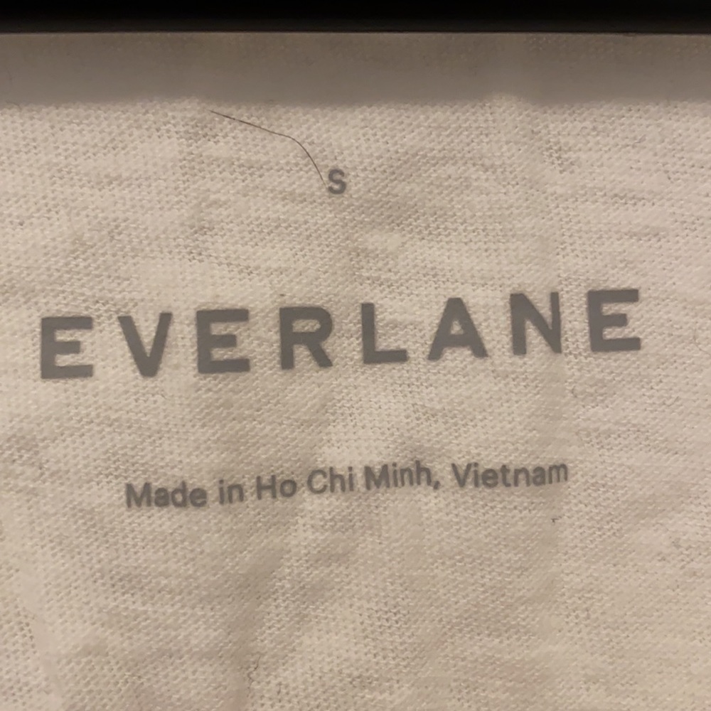 Everlane Racerback Tank - Picture 3 of 3